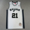 Men's San Antonio Spurs Tim Duncan White 1998-99 Classics Swingman Jerseys