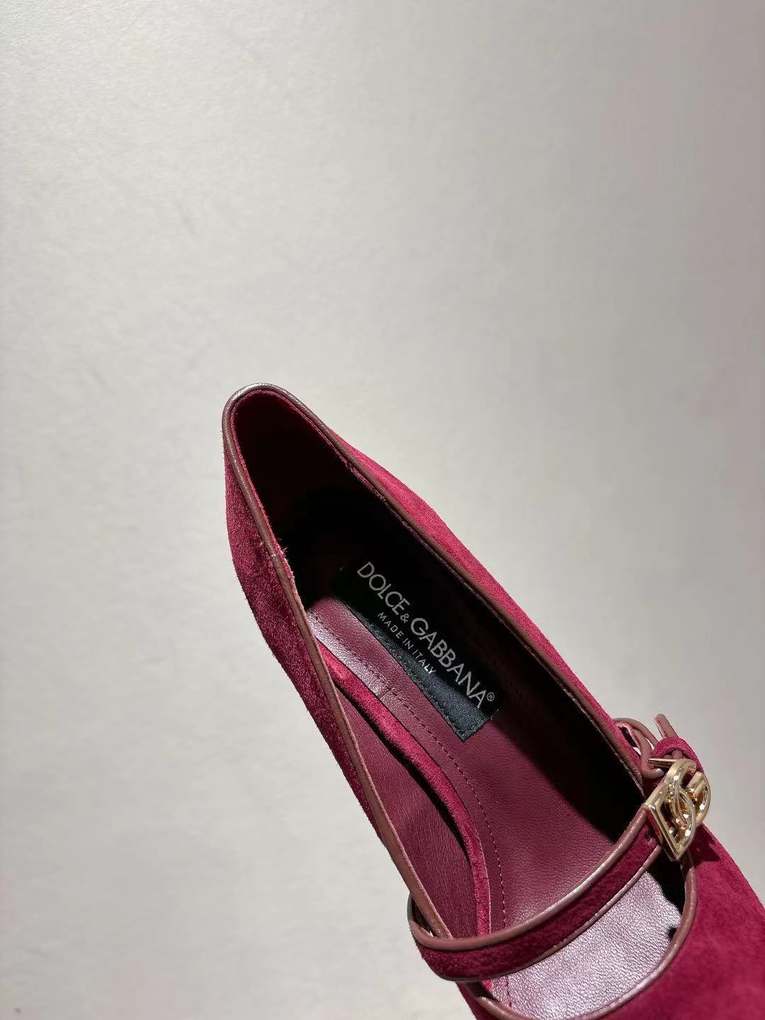 Dolce & Gabbana DG Women's Pointed-Toe Leather Heels