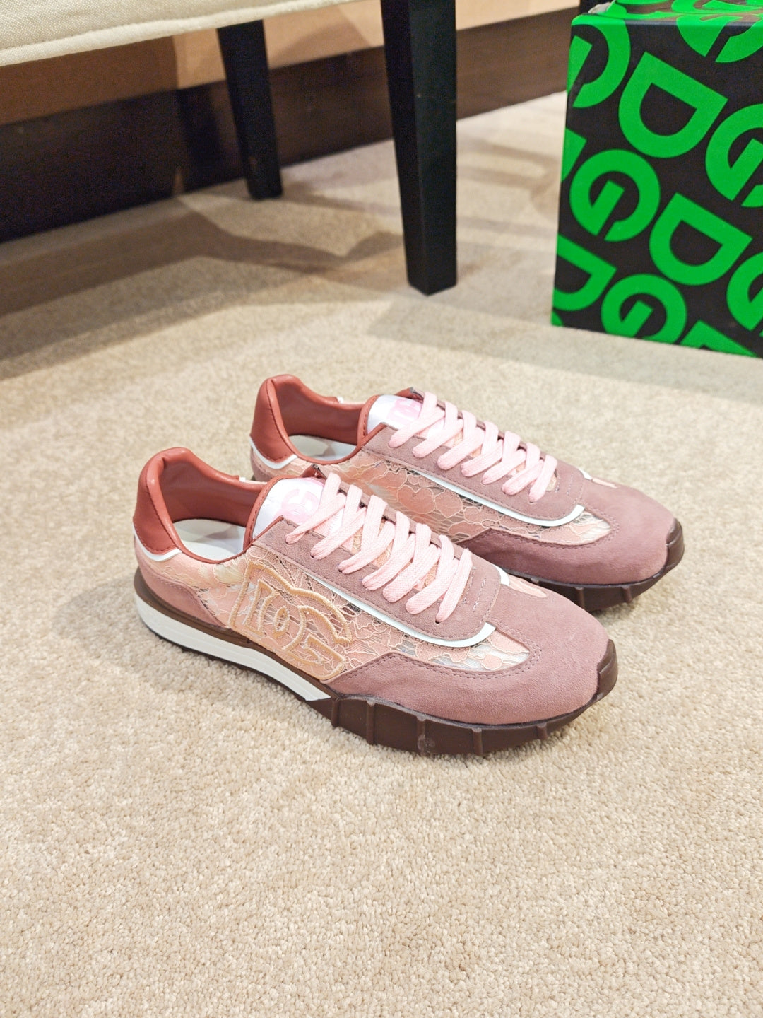 Dolce & Gabbana DG Couple's Athletic Casual Sneakers