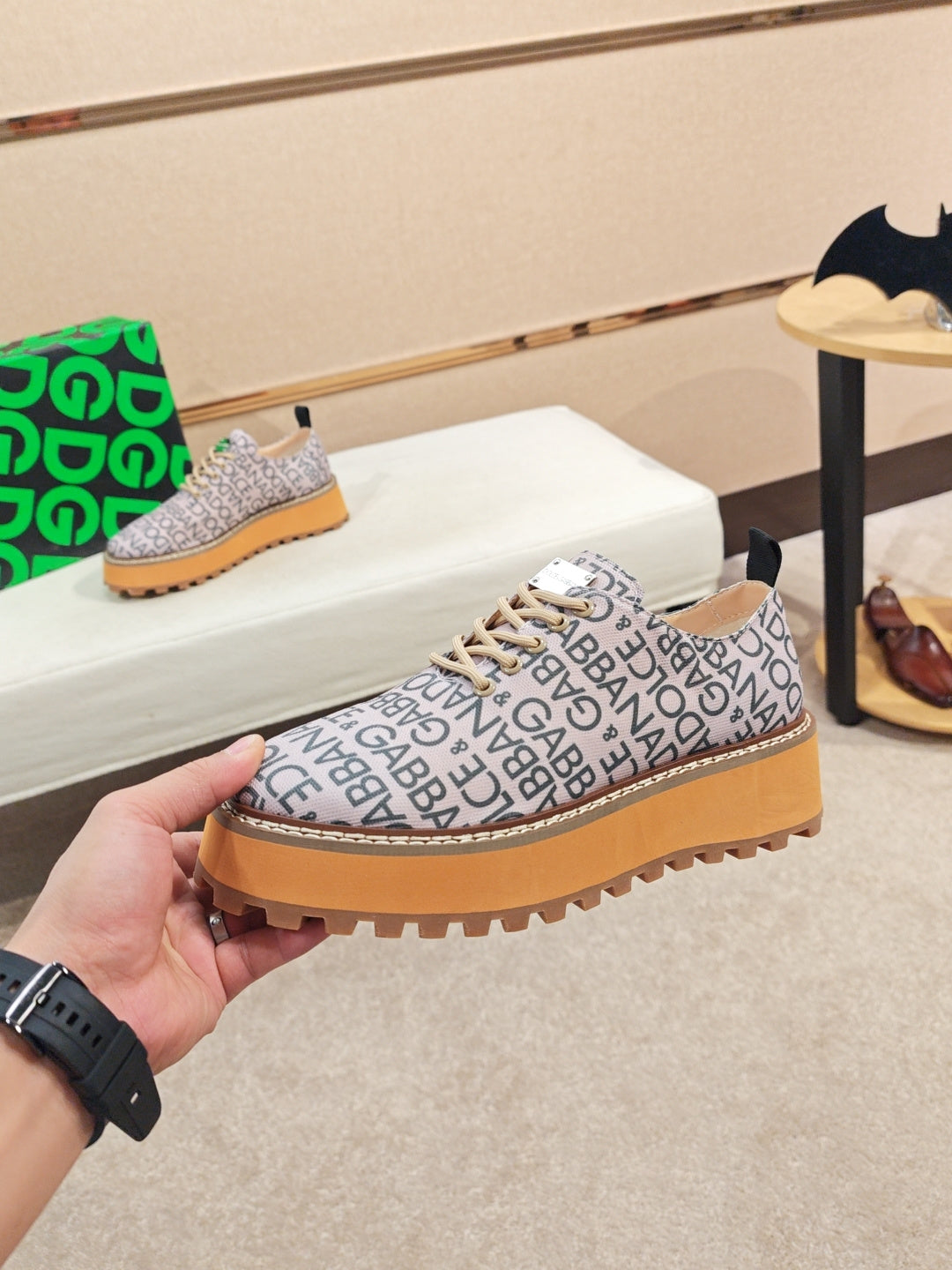 Dolce & Gabbana DG Couple's Athletic Casual Sneakers