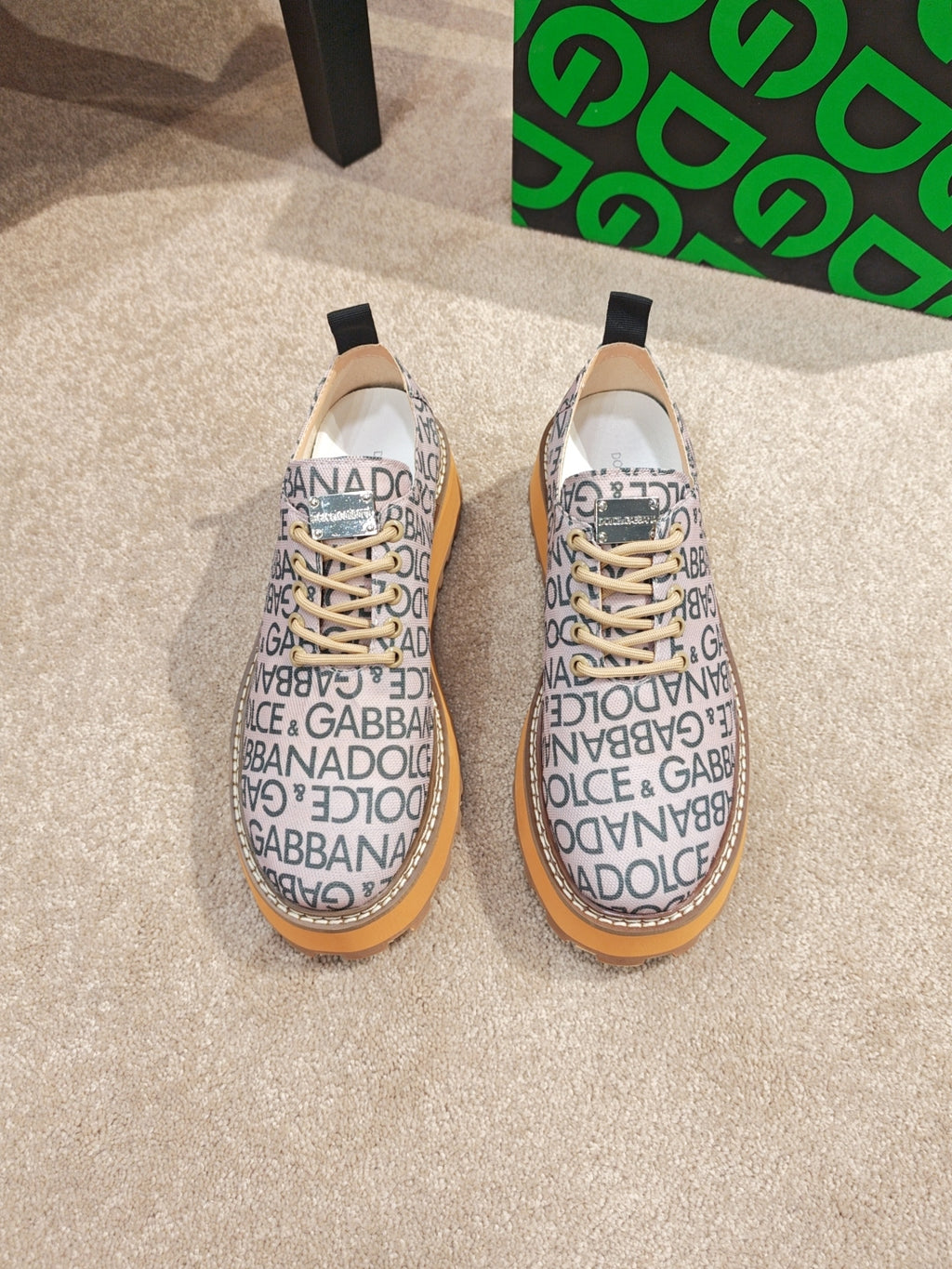 Dolce & Gabbana DG Couple's Athletic Casual Sneakers