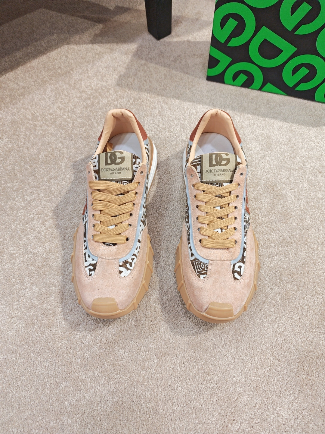 Dolce & Gabbana DG Couple's Athletic Casual Sneakers