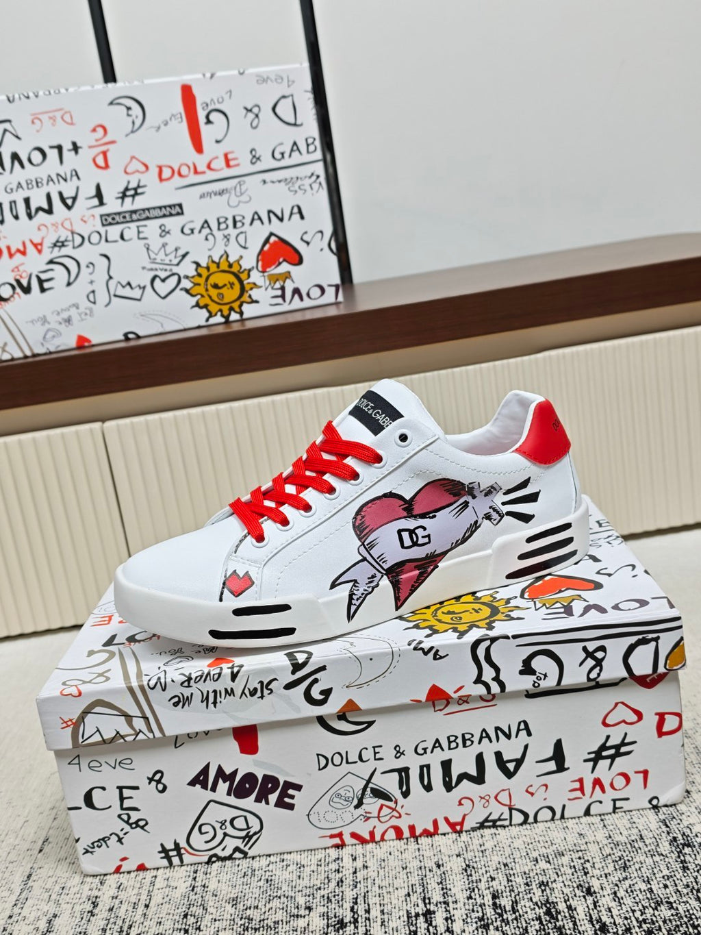 Dolce & Gabbana DG Couple's Athletic Casual Sneakers