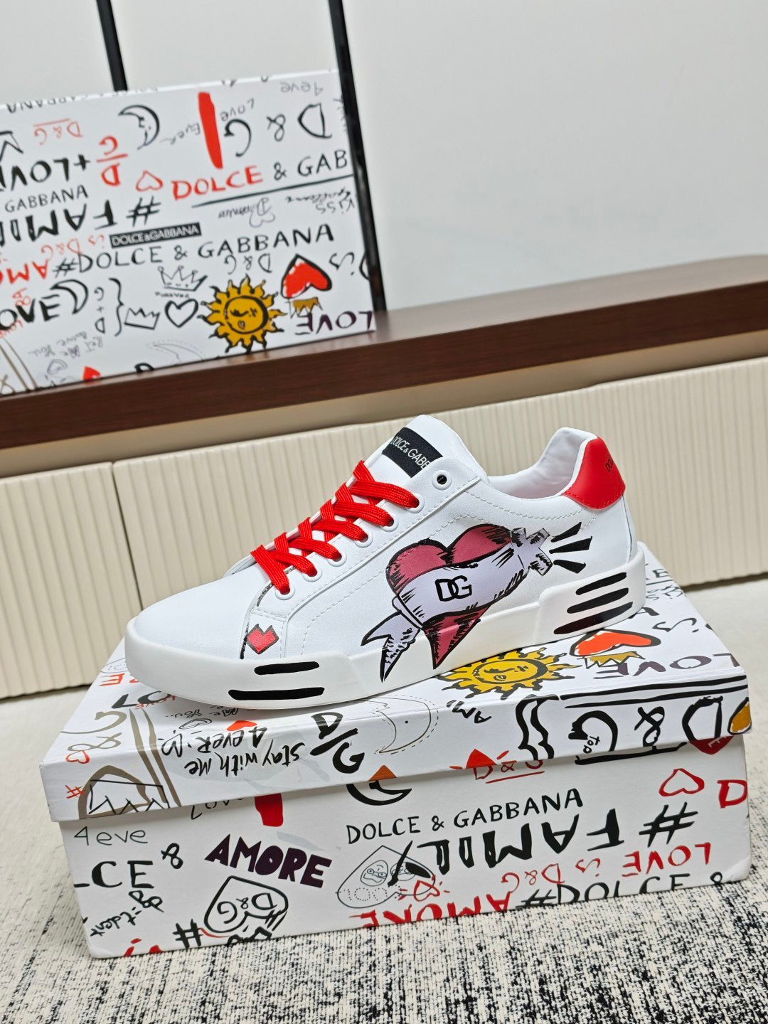 Dolce & Gabbana DG Couple's Athletic Casual Sneakers