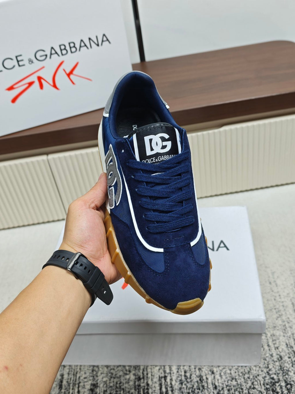 Dolce & Gabbana DG Couple's Athletic Casual Sneakers