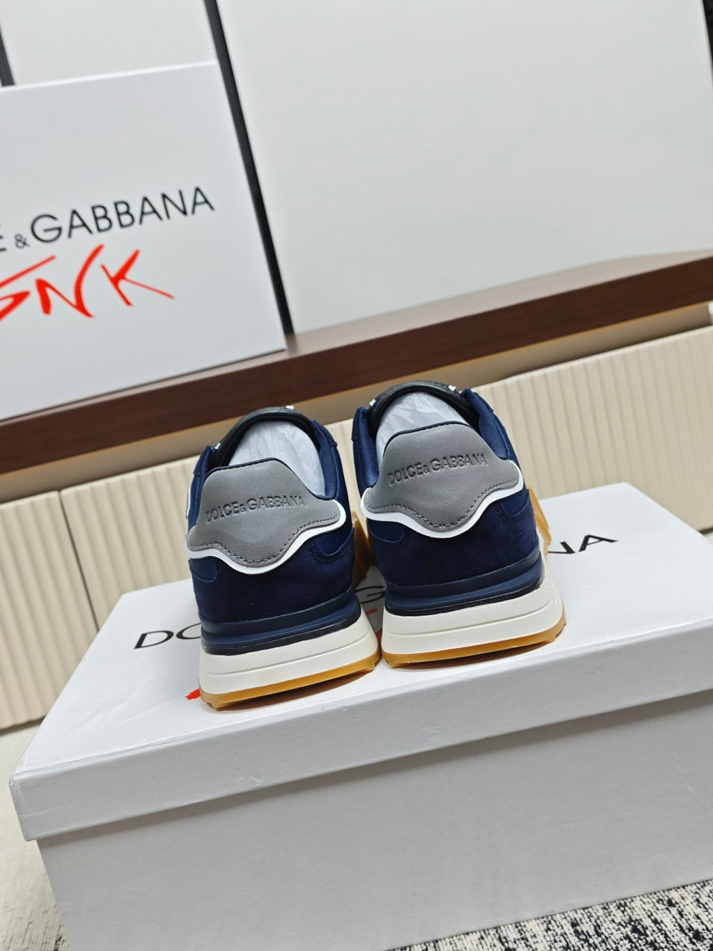 Dolce & Gabbana DG Couple's Athletic Casual Sneakers