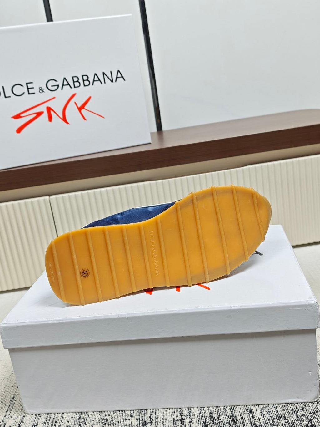 Dolce & Gabbana DG Couple's Athletic Casual Sneakers