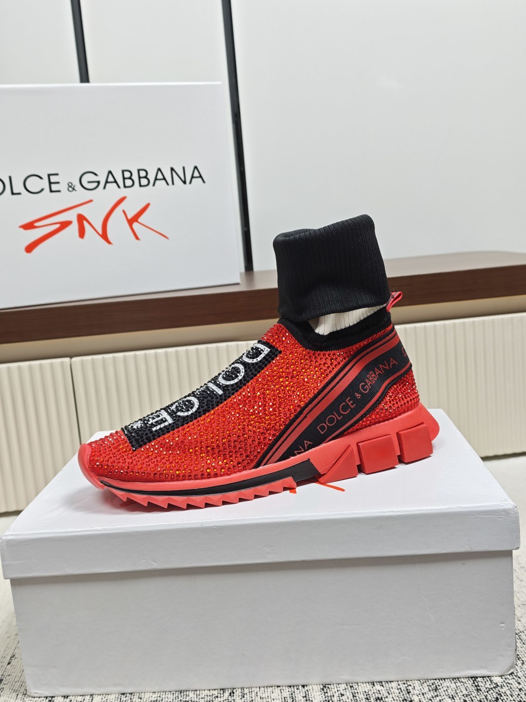Dolce & Gabbana DG Couple's Athletic Casual Sneakers