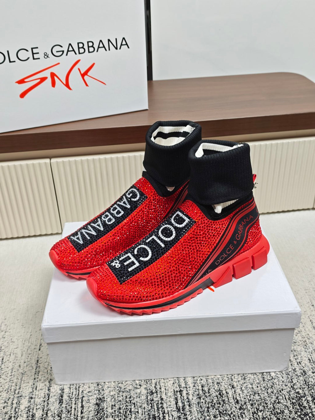 Dolce & Gabbana DG Couple's Athletic Casual Sneakers