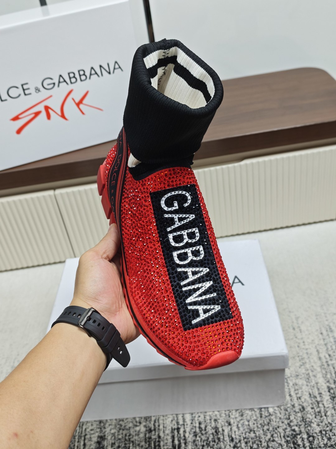 Dolce & Gabbana DG Couple's Athletic Casual Sneakers