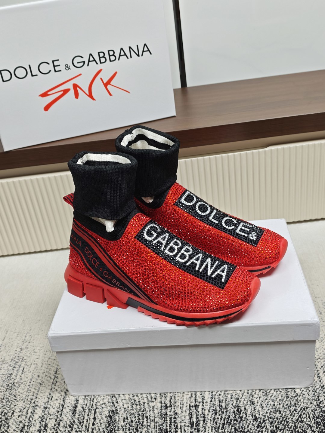 Dolce & Gabbana DG Couple's Athletic Casual Sneakers