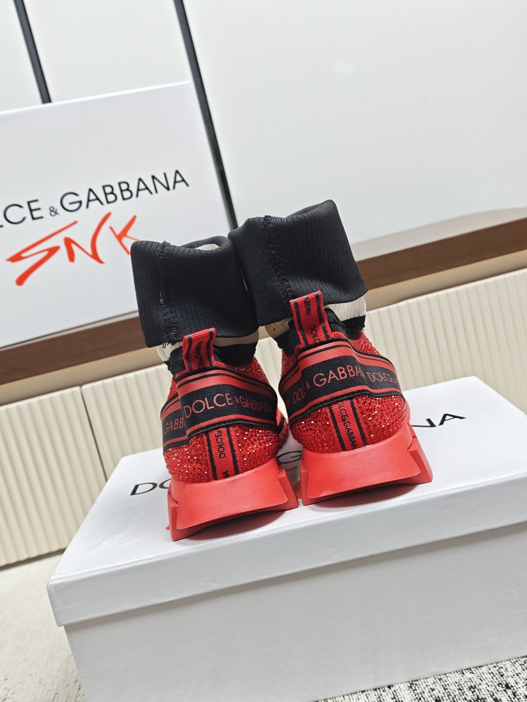 Dolce & Gabbana DG Couple's Athletic Casual Sneakers