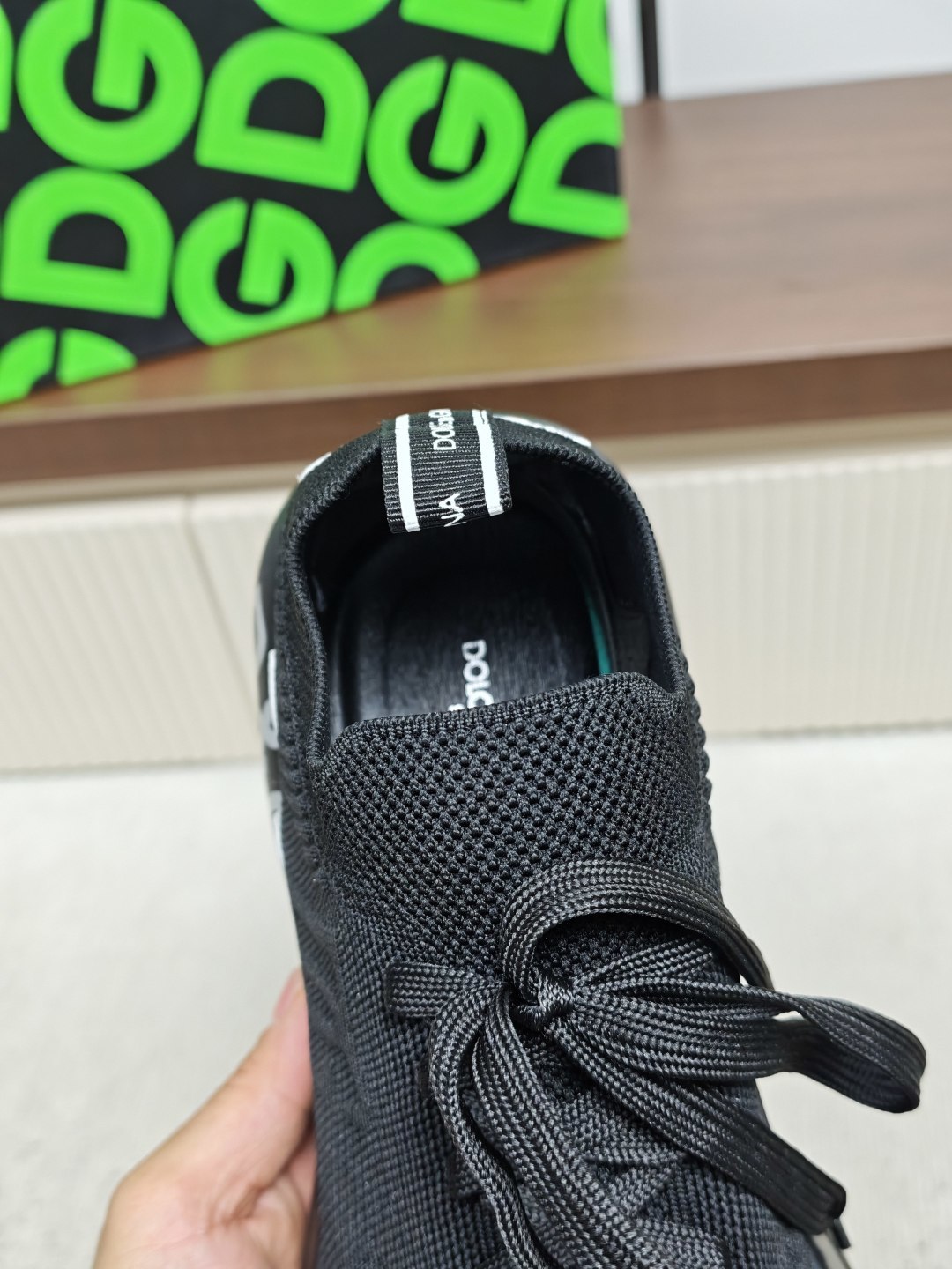 Dolce & Gabbana DG Couple's Athletic Casual Sneakers