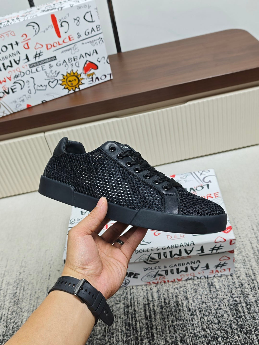 Dolce & Gabbana DG Couple's Athletic Casual Sneakers