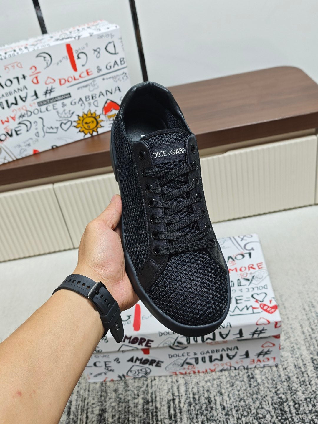 Dolce & Gabbana DG Couple's Athletic Casual Sneakers