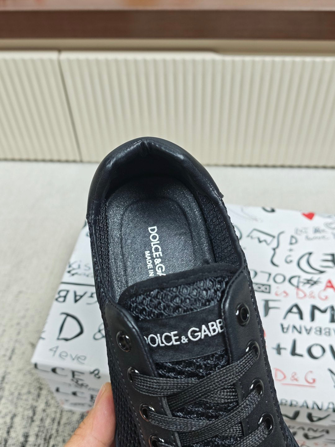 Dolce & Gabbana DG Couple's Athletic Casual Sneakers