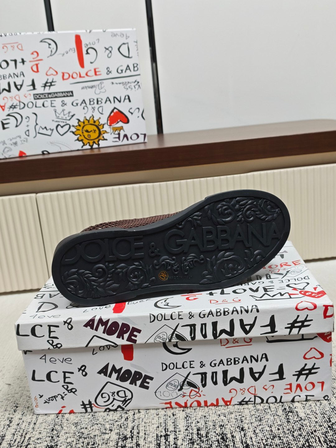 Dolce & Gabbana DG Couple's Athletic Casual Sneakers