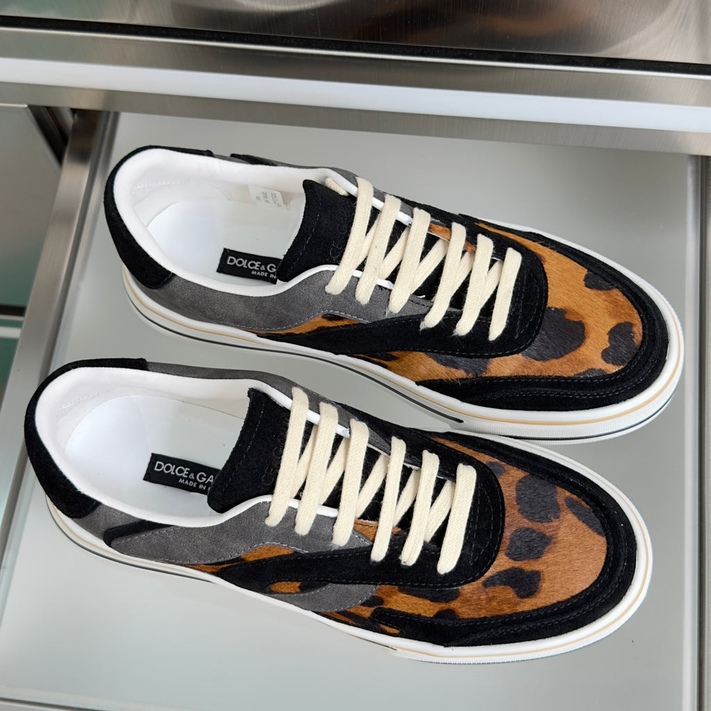 Dolce & Gabbana DG Sailing Casual Sneakers with Leather & Mesh Upper