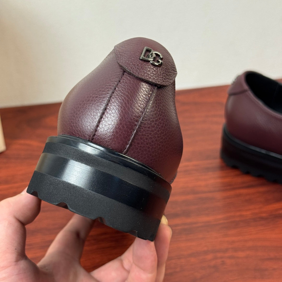 Dolce & Gabbana DG Men's Pebbled Leather Derby Shoes (Day Classic) Burgundy