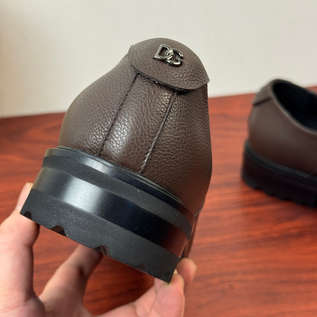 Dolce & Gabbana DG Men's Pebbled Leather Derby Shoes (Day Classic) Coffee