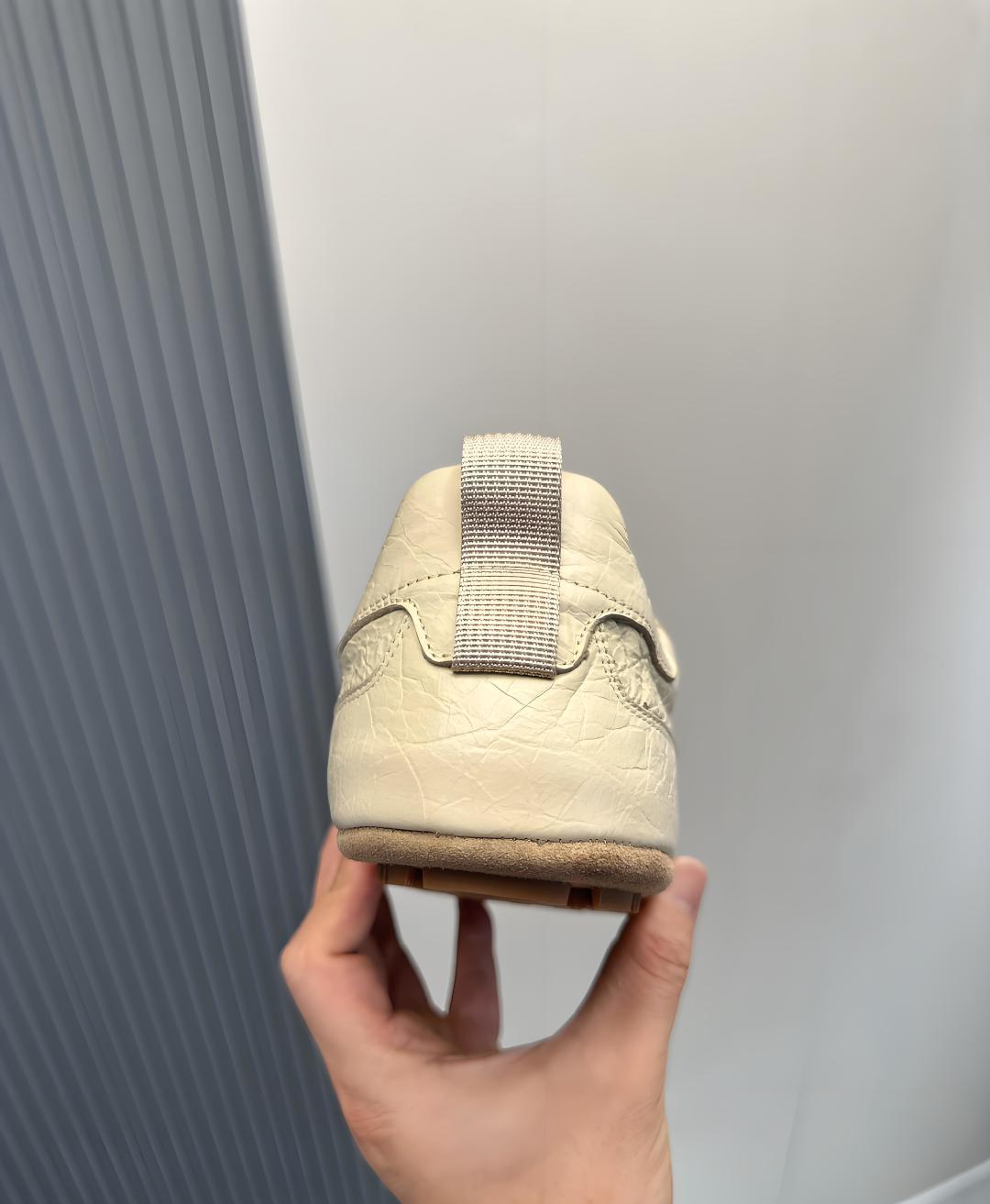 Dolce & Gabbana DG Men's Casual Sneakers with Stitched Logo