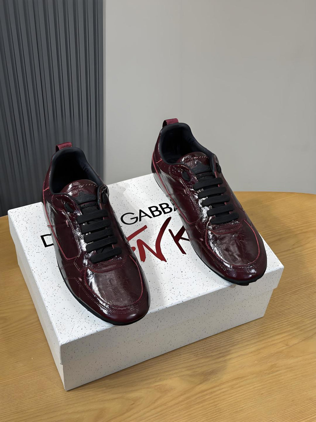 Dolce & Gabbana DG Men's Casual Sneakers with Stitched Logo