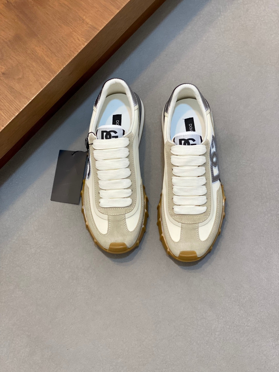 Dolce & Gabbana DG Premium Men's Mixed-Material Casual Sneakers