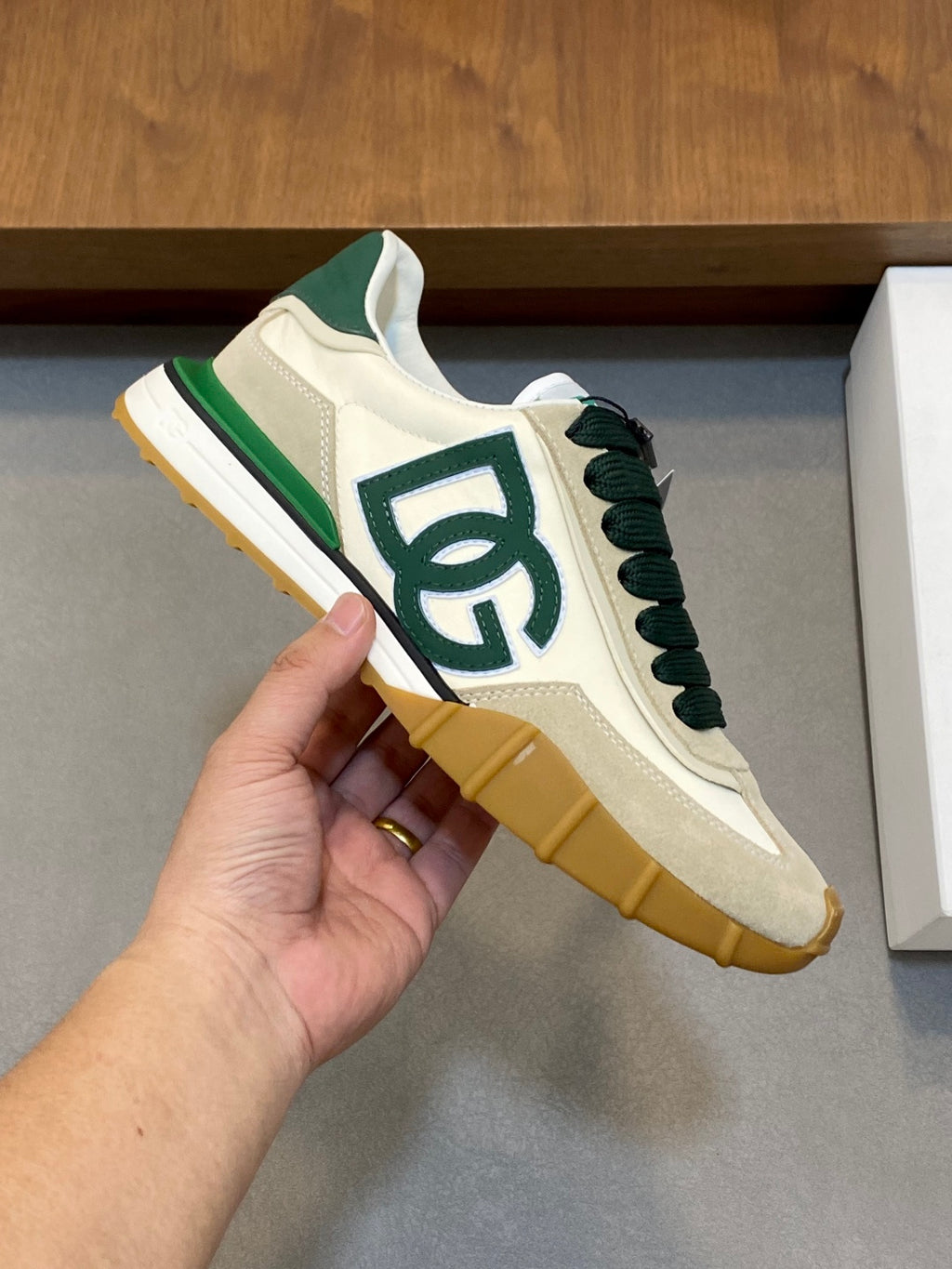 Dolce & Gabbana DG Premium Men's Mixed-Material Casual Sneakers