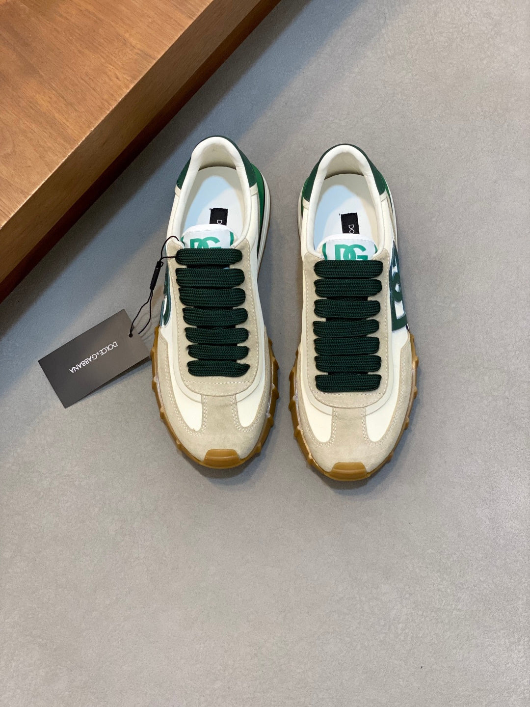 Dolce & Gabbana DG Premium Men's Mixed-Material Casual Sneakers