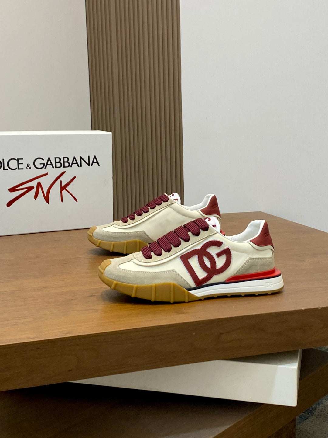 Dolce & Gabbana DG Premium Men's Mixed-Material Casual Sneakers