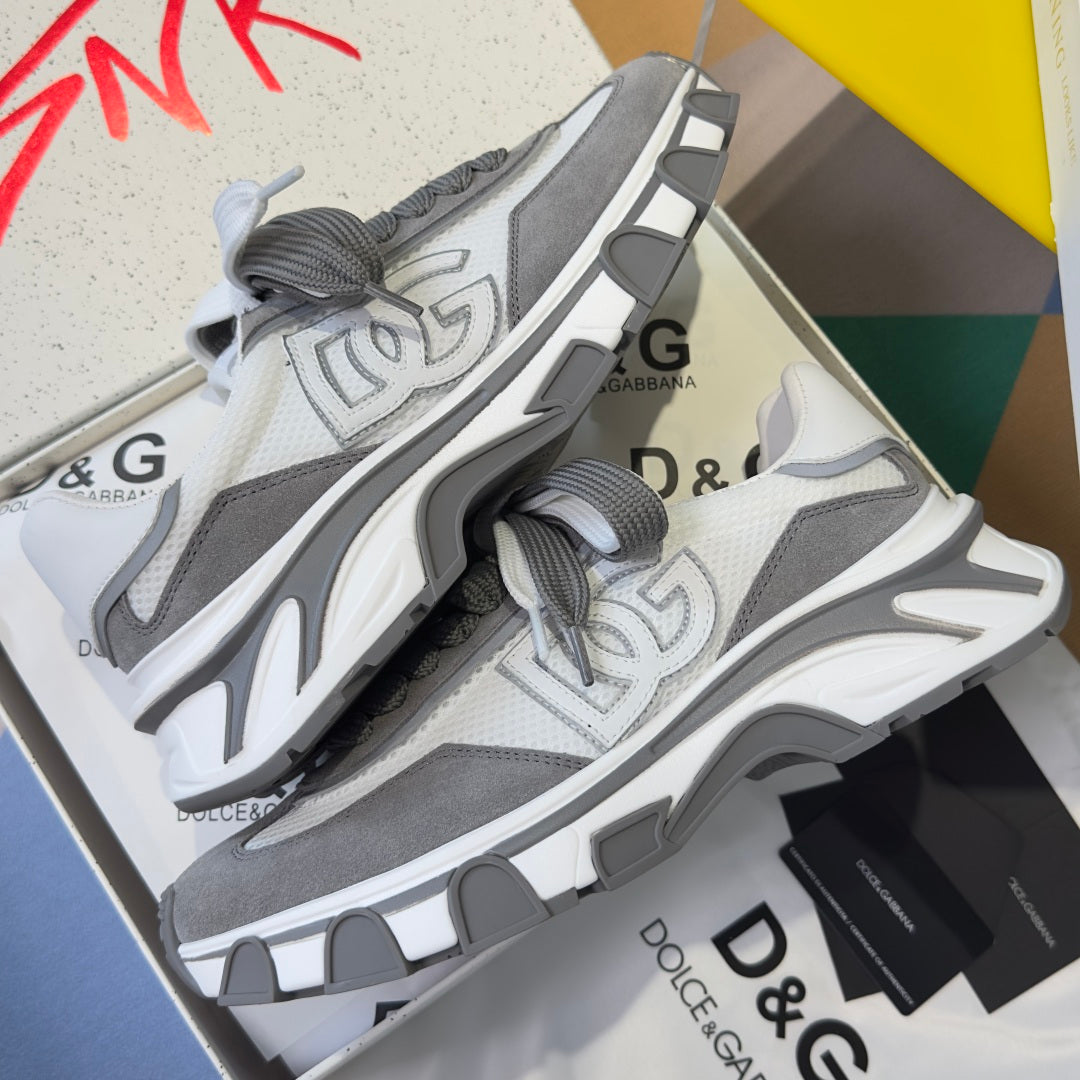 Dolce & Gabbana DG Country Road Chunky Casual Sneakers
