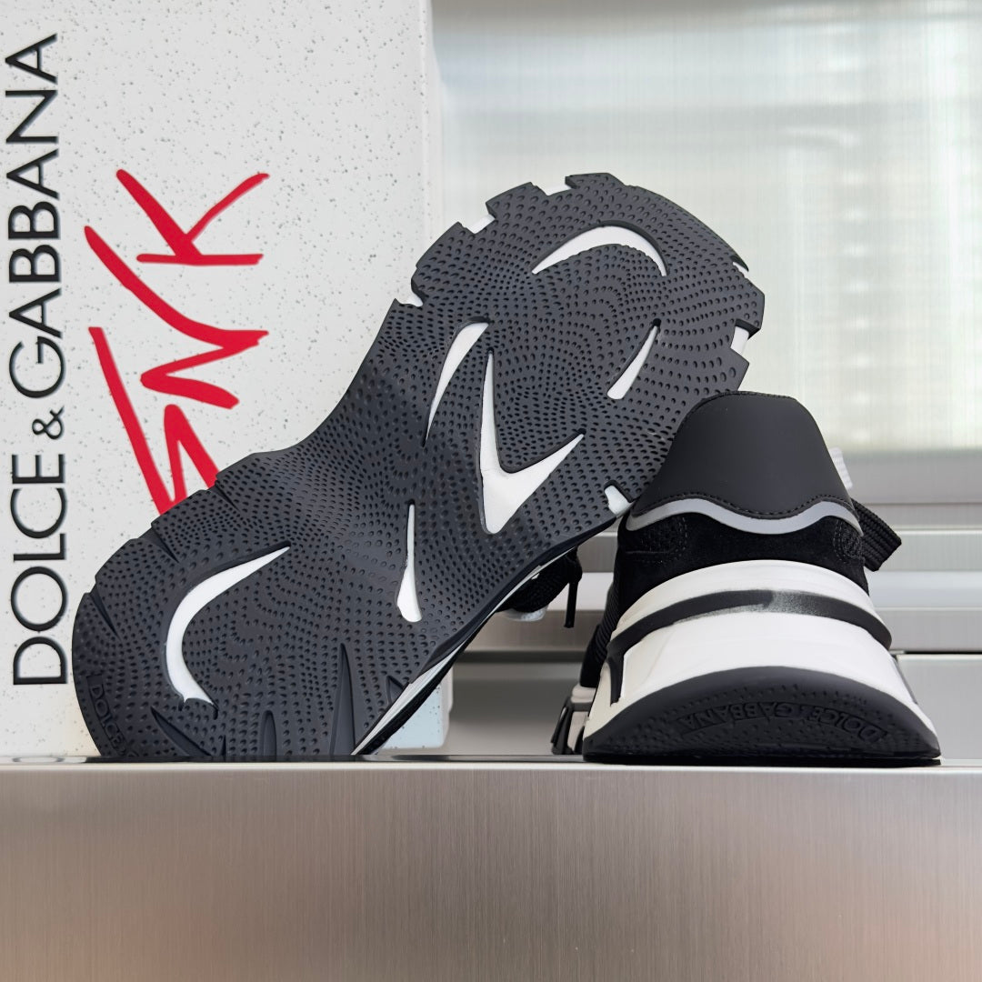 Dolce & Gabbana DG Country Road Chunky Casual Sneakers