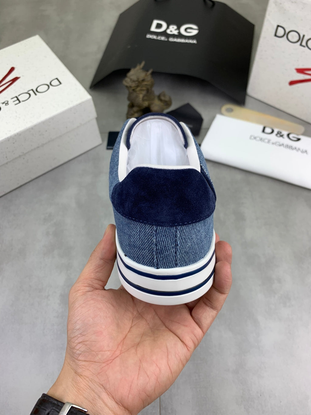 Dolce & Gabbana DG Men's Low-Top Logo Sneakers in Calfskin