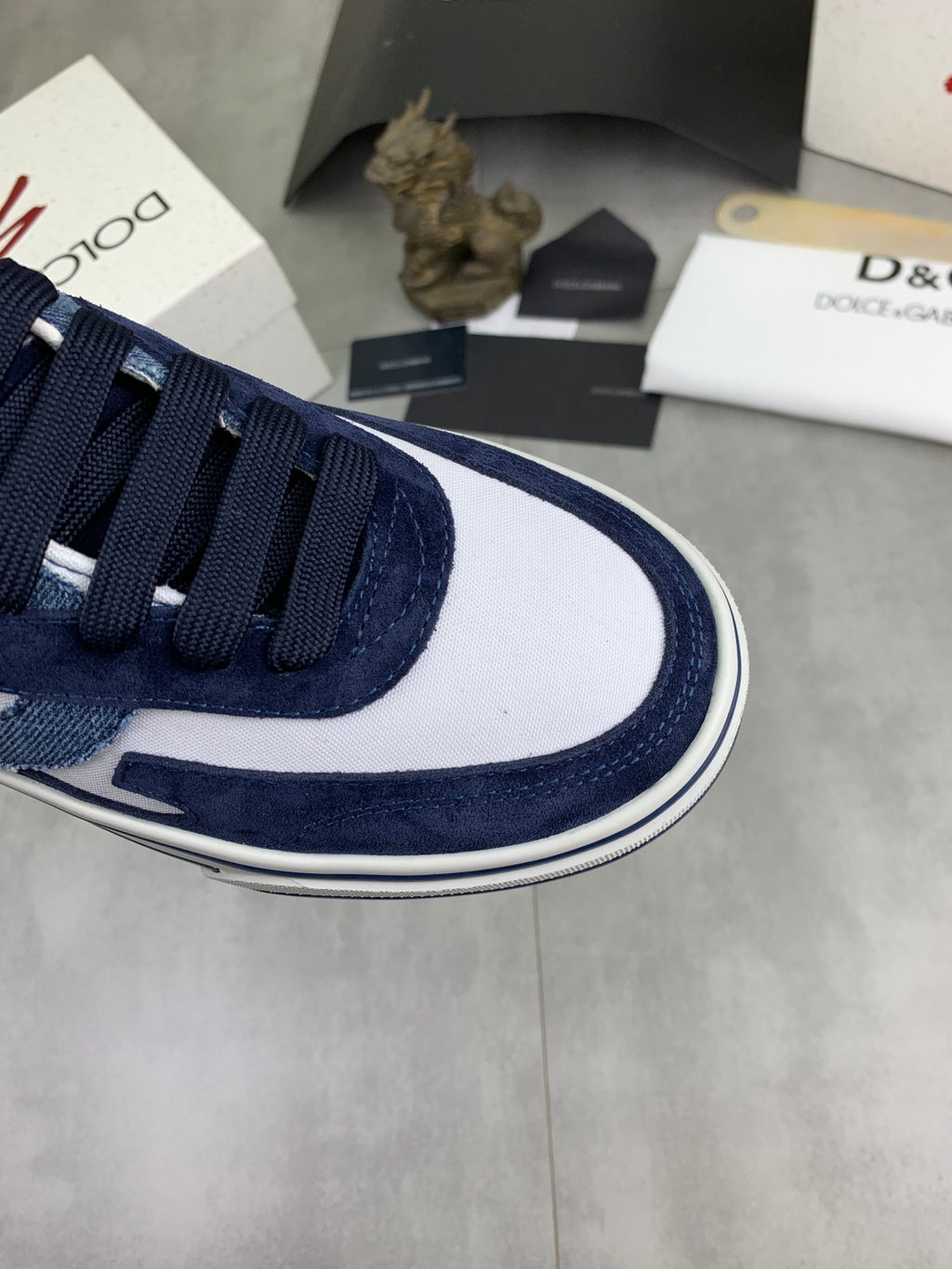 Dolce & Gabbana DG Men's Low-Top Logo Sneakers in Calfskin