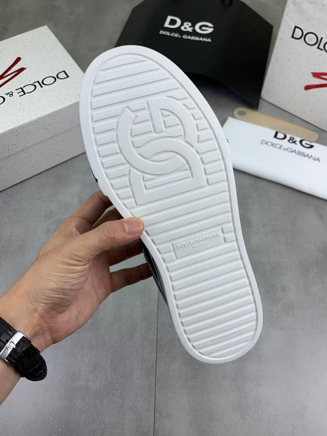 Dolce & Gabbana DG Men's Low-Top Logo Sneakers in Calfskin