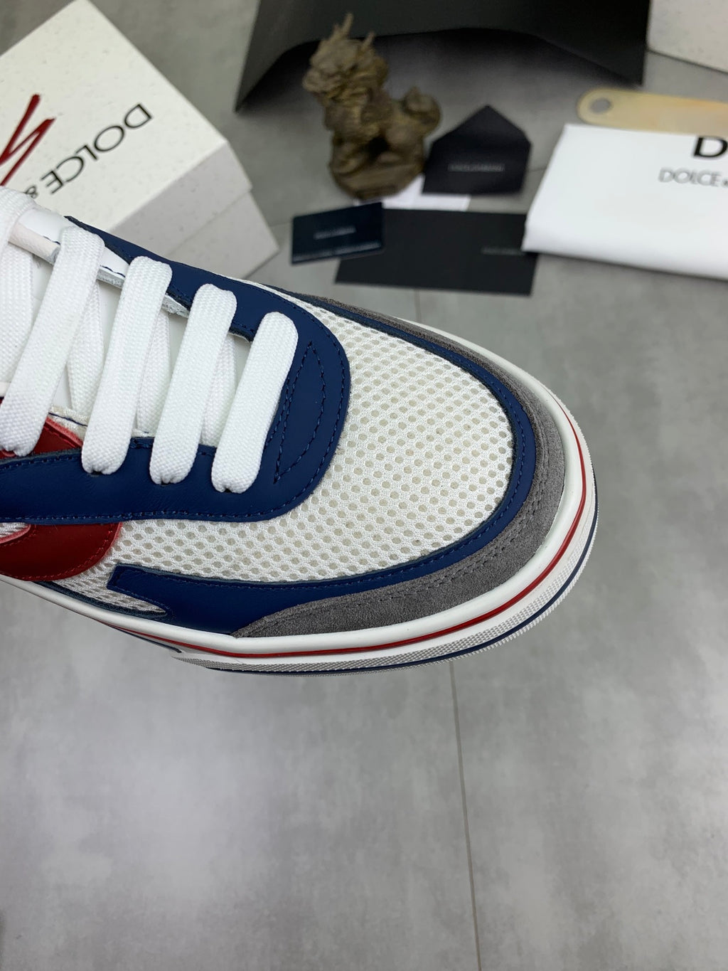 Dolce & Gabbana DG Men's Low-Top Logo Sneakers in Calfskin