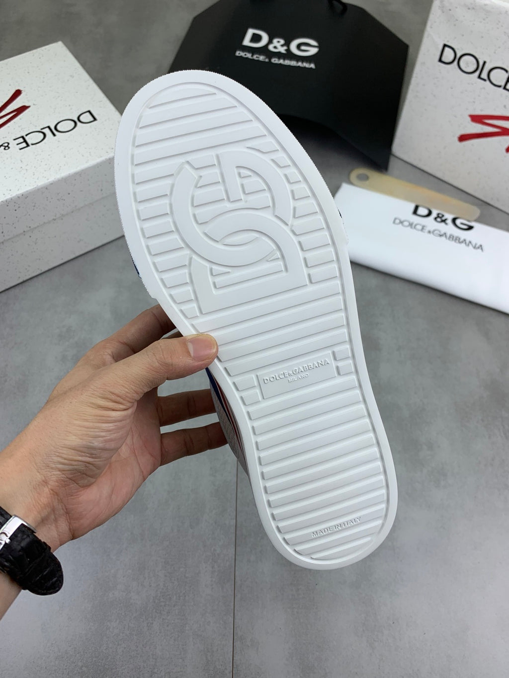 Dolce & Gabbana DG Men's Low-Top Logo Sneakers in Calfskin