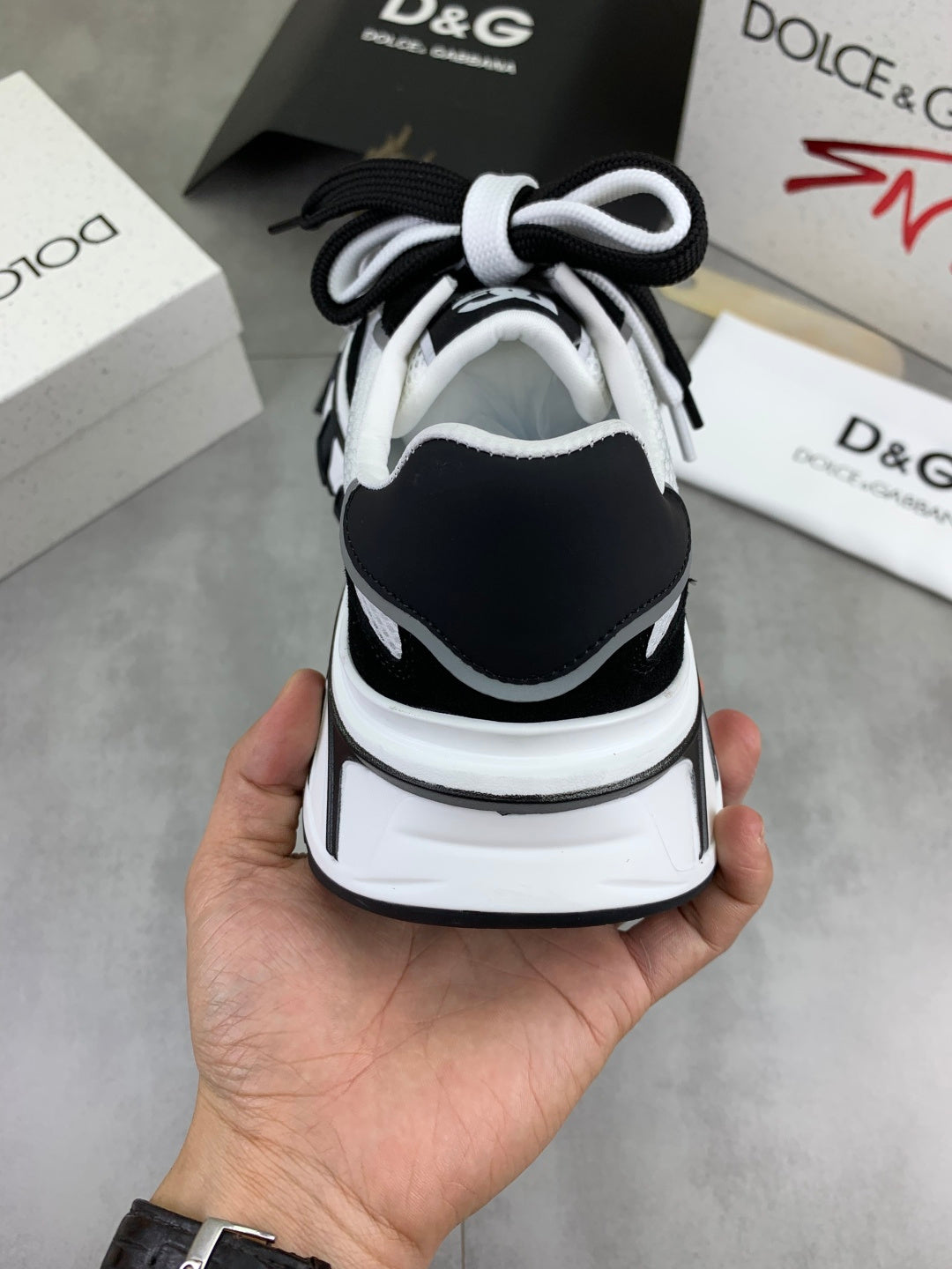 Dolce & Gabbana DG Men's Low-Top Logo Sneakers in Calfskin