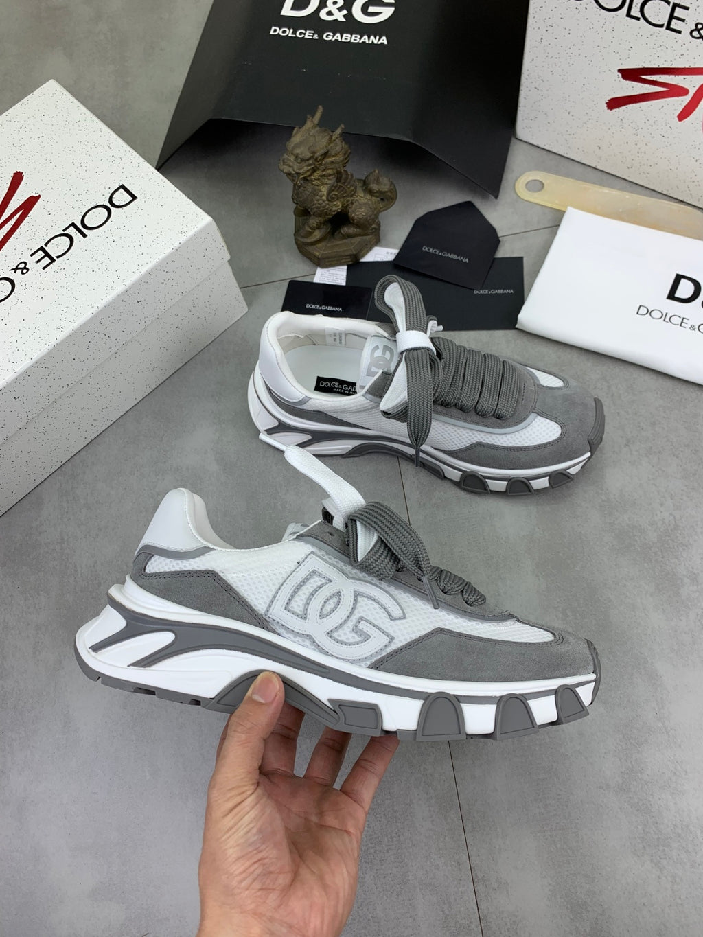 Dolce & Gabbana DG Men's Low-Top Logo Sneakers in Calfskin