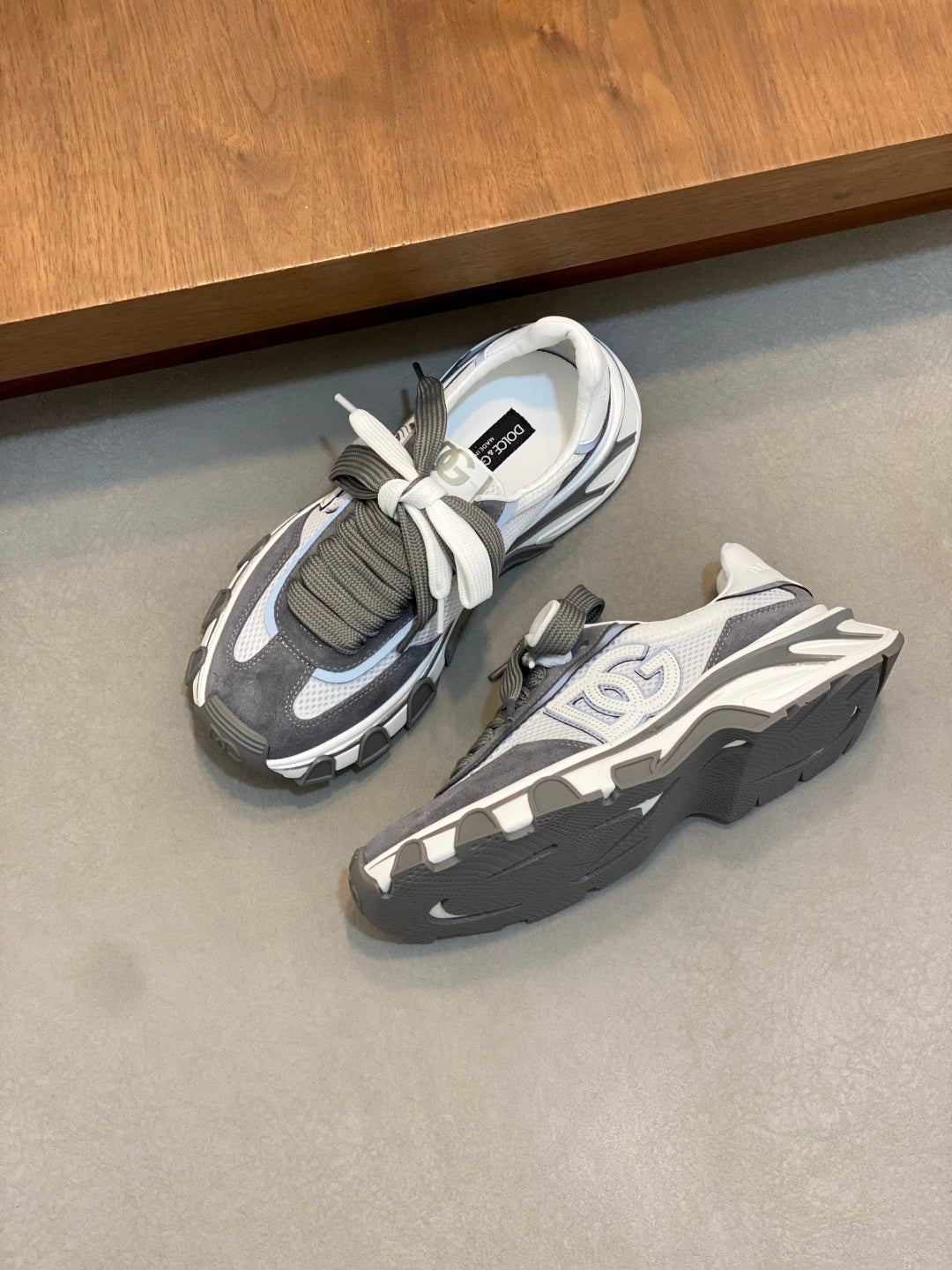 Dolce & Gabbana DG Cushion Mixed-Material Casual Sneakers