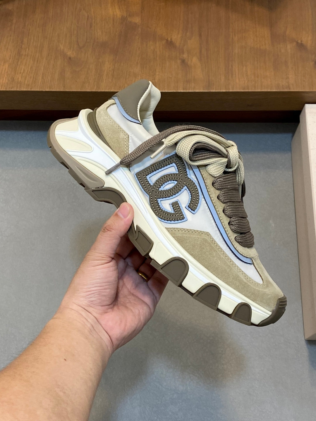 Dolce & Gabbana DG Cushion Mixed-Material Casual Sneakers