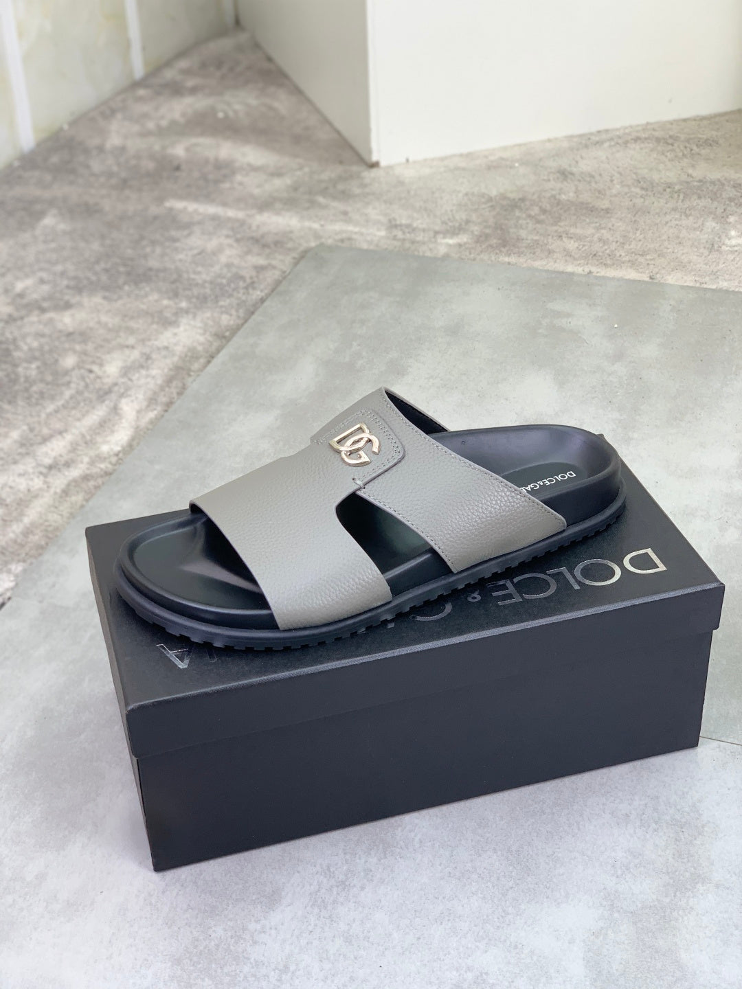Dolce & Gabbana DG Men's Handcrafted Calfskin Slides Multi-Color