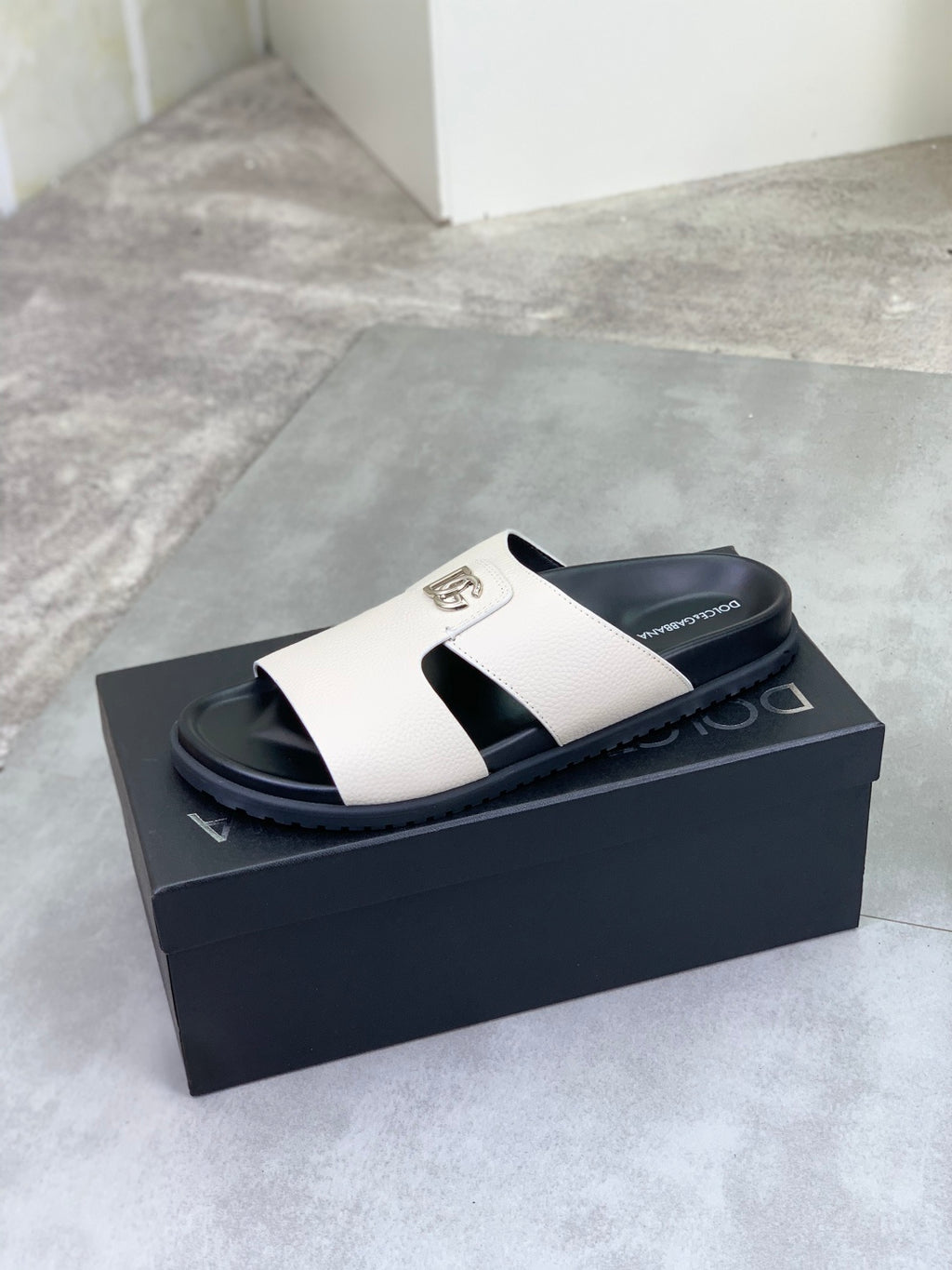 Dolce & Gabbana DG Men's Handcrafted Calfskin Slides Multi-Color