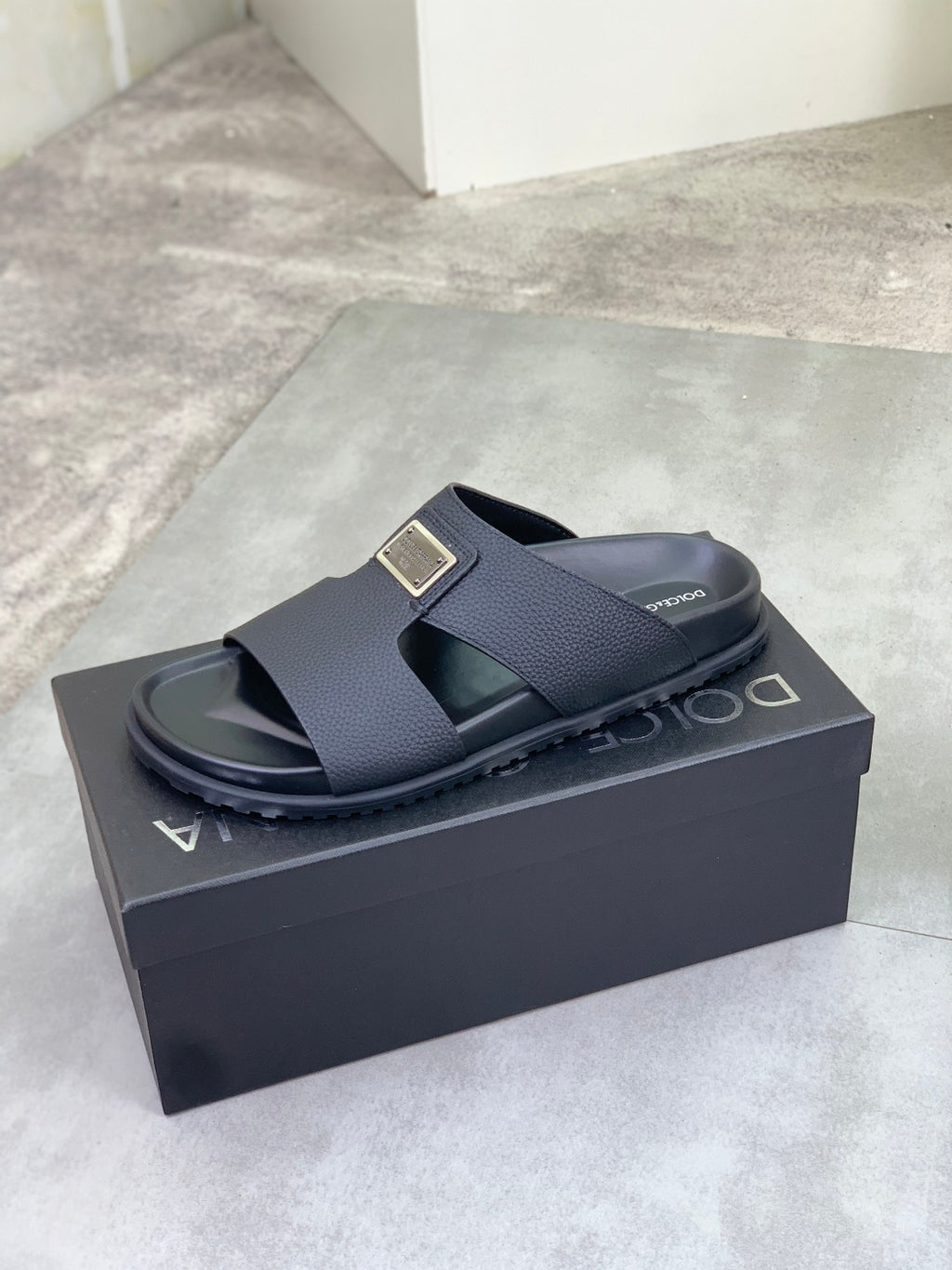 Dolce & Gabbana DG Men's Handcrafted Calfskin Slides Multi-Color