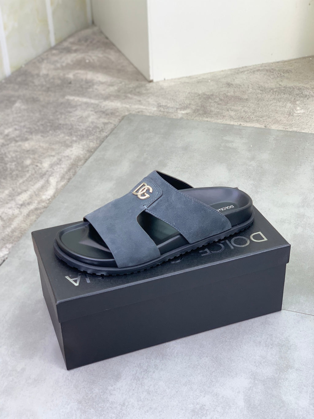 Dolce & Gabbana DG Men's Handcrafted Calfskin Slides Multi-Color