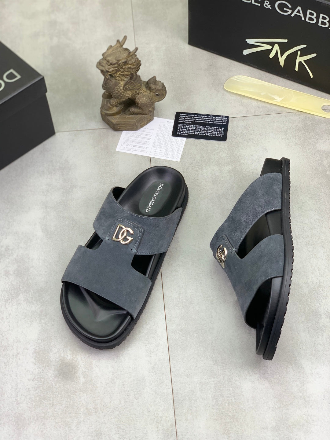 Dolce & Gabbana DG Men's Handcrafted Calfskin Slides Multi-Color