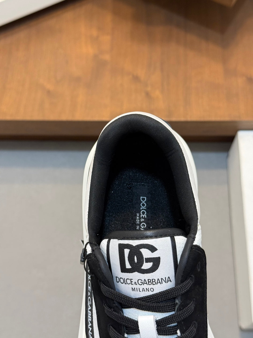 Dolce & Gabbana DG Premium Men's Mixed-Material Casual Sneakers