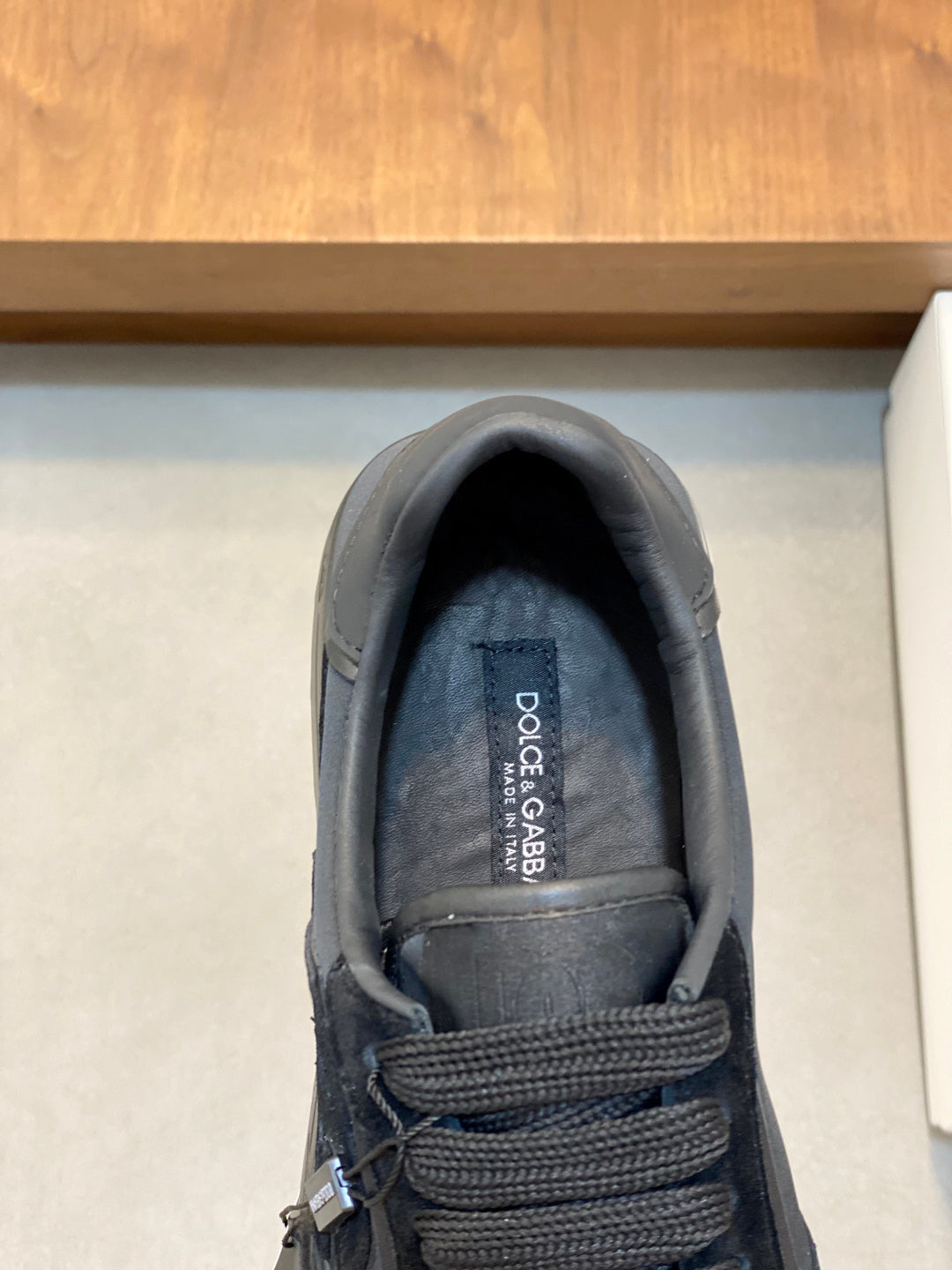 Dolce & Gabbana DG Premium Men's Mixed-Material Casual Sneakers