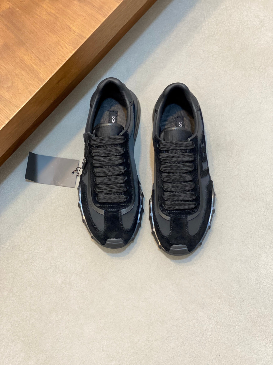 Dolce & Gabbana DG Premium Men's Mixed-Material Casual Sneakers