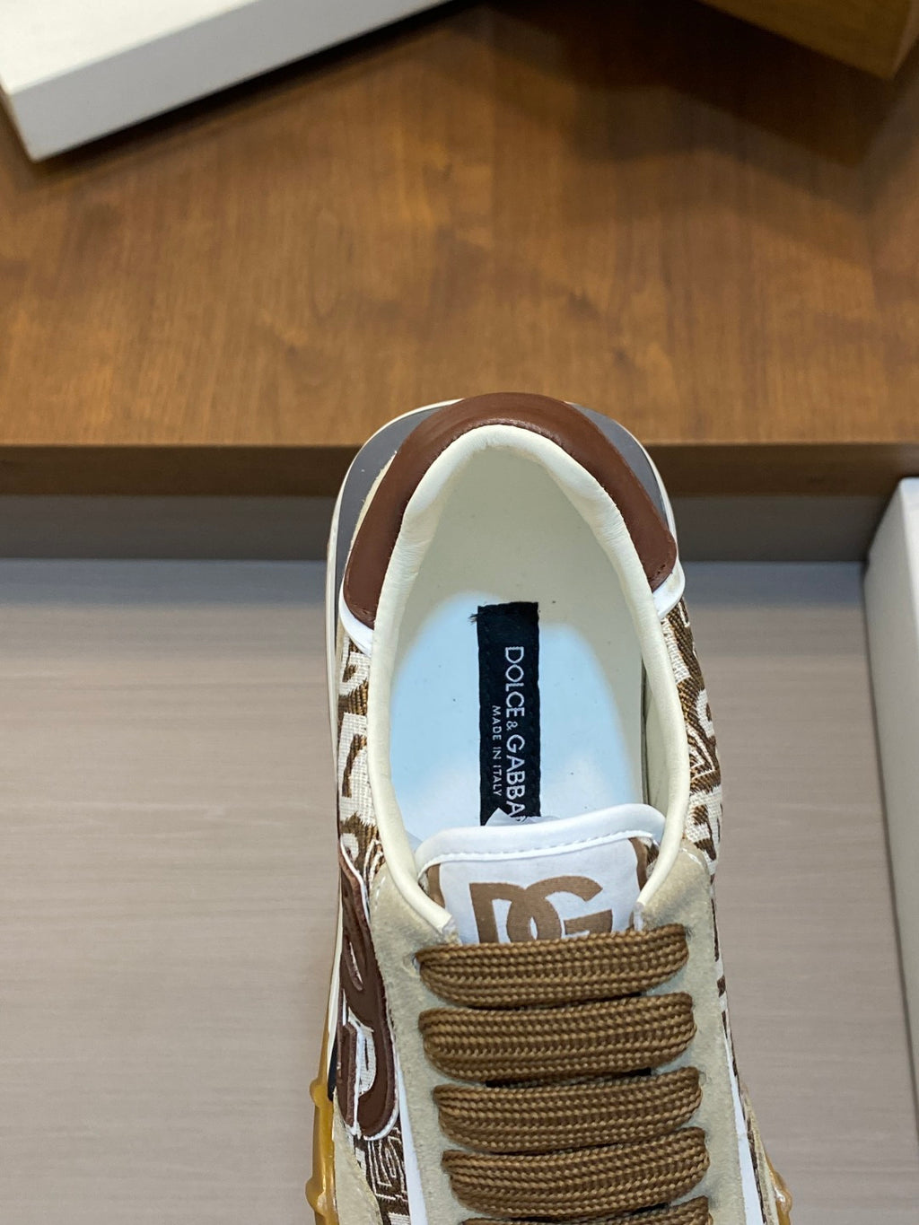 Dolce & Gabbana DG Premium Men's Mixed-Material Casual Sneakers